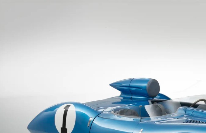 Chevrolet Corvette SS 1957 se vende por $7.7 millones y marca un hito