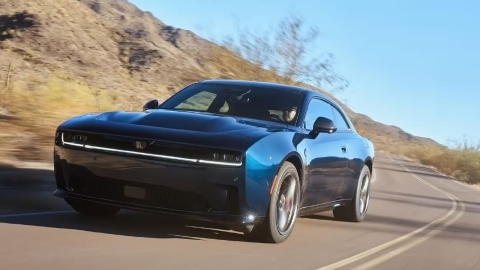 Dodge Charger Daytona EV se podrá adquirir por menos de $50,000 dólares.