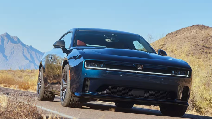Dodge Charger Daytona EV busca vender más autos con descuentos de miles de dólares.