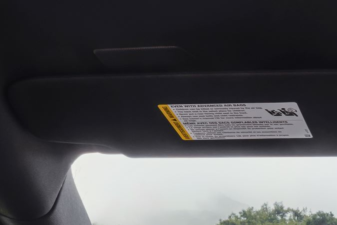 La GMC Sierra EV 2026 tiene un interior con lujos para todas las equipaciones.