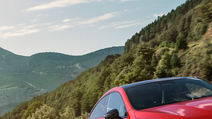 Mercedes Benz CLA 2026: el sedán más esperado con opción eléctrica