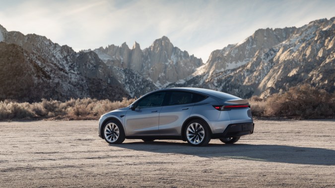 Tesla prepara un SUV más accesible derivado del Model Y