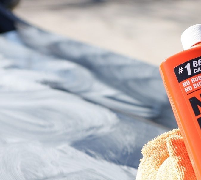 Cuiánto cuesta la pasta para pulir un carro.