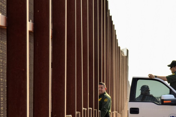 Vehículos del ICE y CBP: cómo identificarlos en EE. UU.