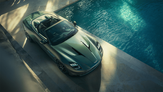 El Aston Martin Vanquish Volante es el descapotable más rápido de la marca.