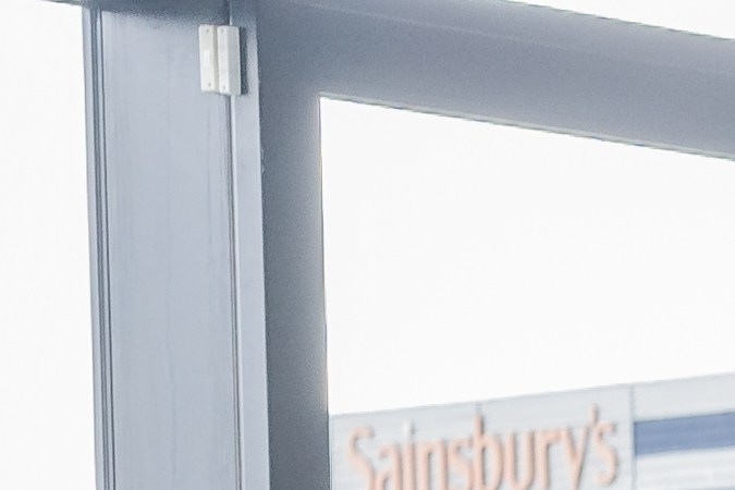 Comprar un auto de lujo usado: beneficios y riesgos analizados en detalle