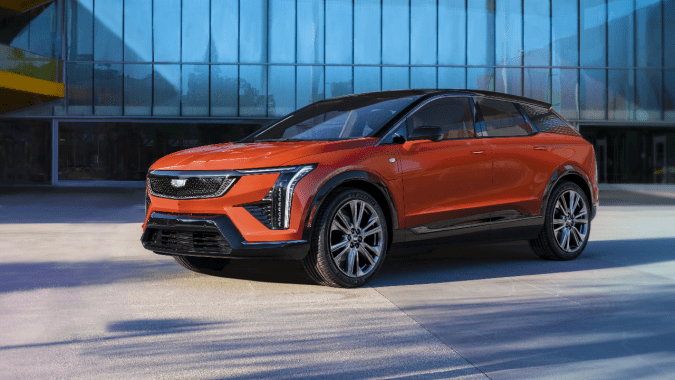 El Cadillac Optiq 2025 tiene un precio alrededor de los $50,000 dólares.