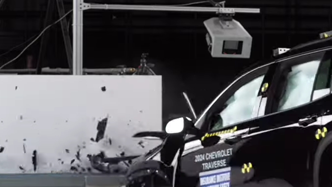 36 SUV ganaron el Top Safety Pick + 2025 por la IIHS