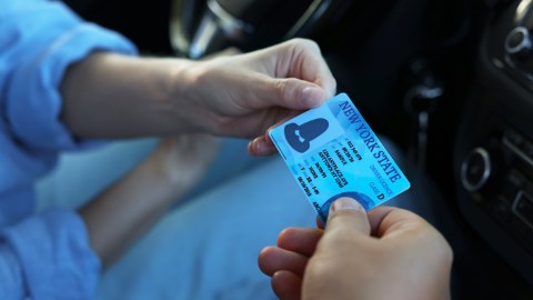 Estados que niegan licencias de conducir a indocumentados