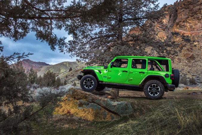 Jeep le da un llamativo “mojito” a sus Wrangler y Gladiator
