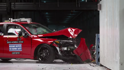 Autos pequeños y medianos más seguros del IIHS en 2025