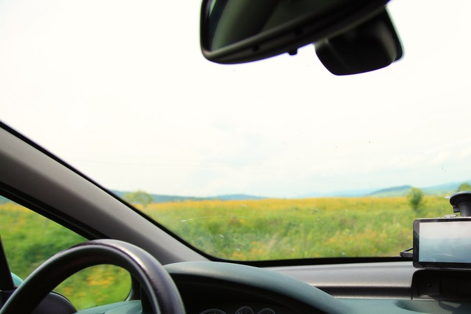 Qué es la dirección de un auto.