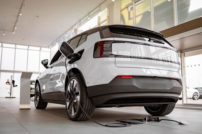 Cada vez aumenta más la oferta de SUV eléctricos en el mercado.