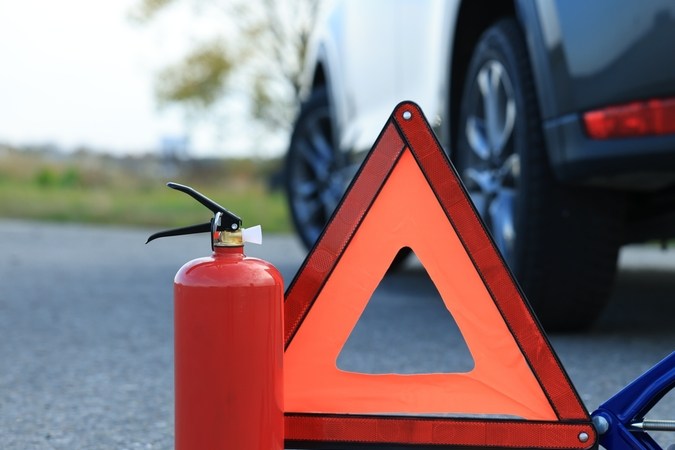 Cómo utilizar correctamente los triángulos de emergencia en la carretera