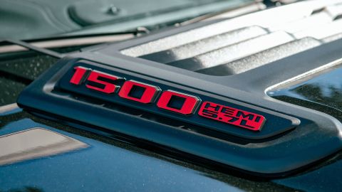 El motor Hemi V8 dejó de producirse para la mayoría de los modelos de Stellantis.