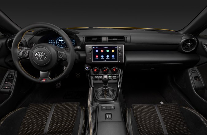 Fotos del Toyota GR86 Yuzu 2026.