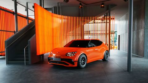 Genesis GV60 Magma 2026: potencia y elegancia
