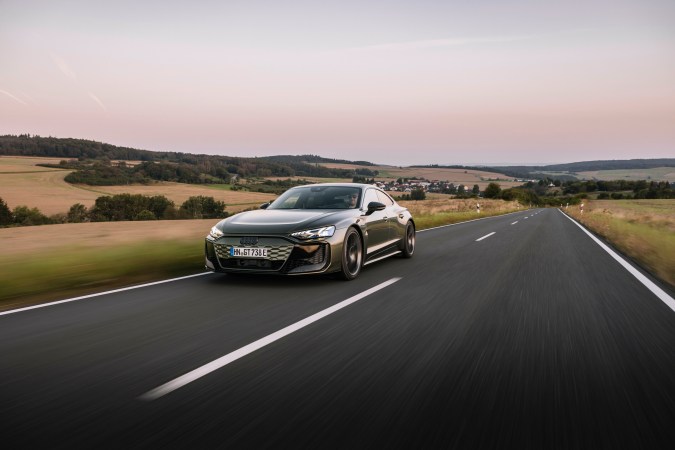El Audi RS e-tron GT Performance tiene una potencia total de 918 caballos de fuerza.