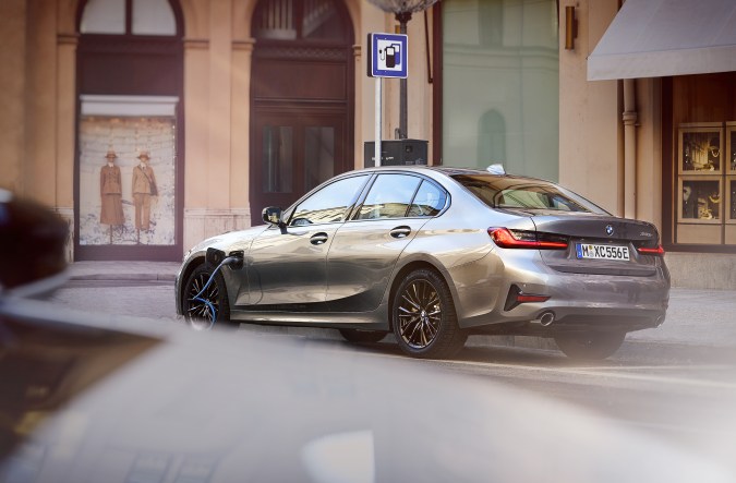 Versiones del BMW 330.