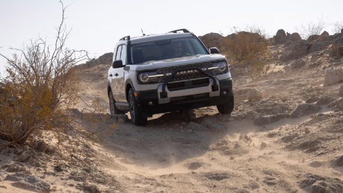 Ford Bronco Sport 2025 llega a costar más de $40,000 dólares con el nivel Badlands.