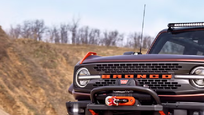 El Ford Bronco Off-Roadeo: Cliffhanger Project Vehicle está pensado para competiciones en el desierto.
