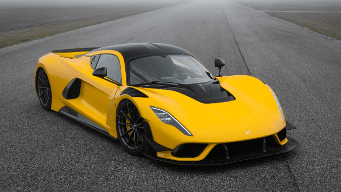 El Hennessey Venom F5 Evolution tiene una potencia de 2,030 caballos de fuerza.