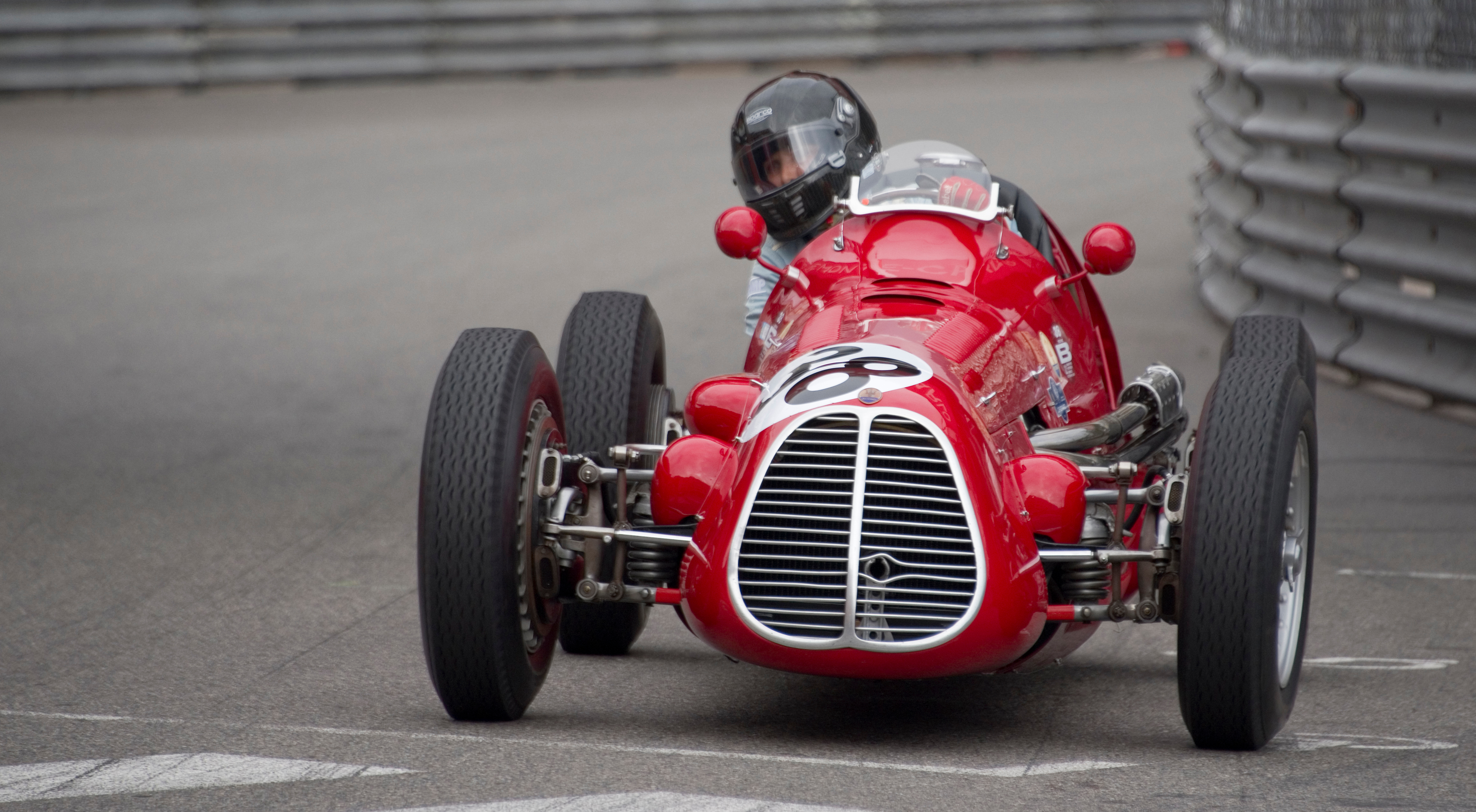 Maserati tuvo buenas victorias con dos campeonatos en los años 50.