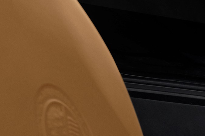 El interior del Mercedes-Benz AMG E 53 Hybrid 2026 tiene varias opciones de personalización.