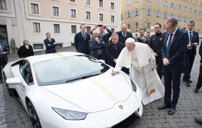 Los mejores papamóviles del Papa Francisco