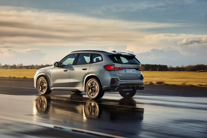 El BMW X1 M35i es la versión de alto rendimiento del X1.