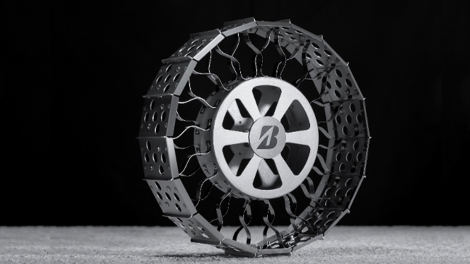 Las llantas conceptuales de Bridgestone para la luna están pensadas para los rover grandes y pequeños.