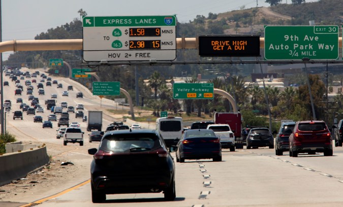 recomendaciones para conducir en autopista
