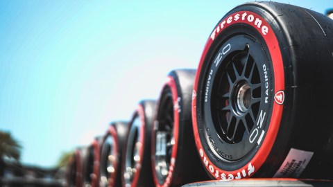 Quién fundo Firestone.
