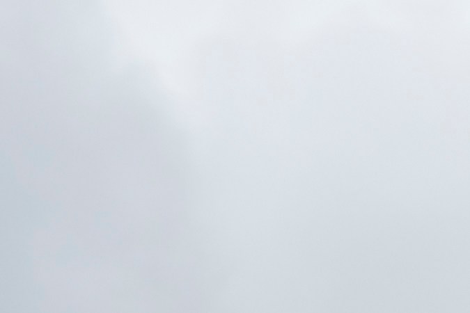 Los autos de Fórmula 1 logran grandes velocidades.