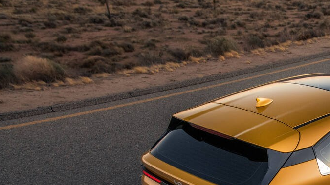 El Kia K4 Hatchback 2026 tiene un techo alargado y aerodinámico.