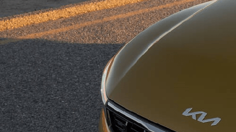 El Kia K4 Hatchback 2026 tiene un diseño deportivo.