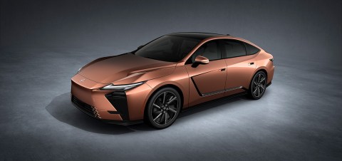 Lexus ES 2026 ofrece más comodidad y eficiencia.