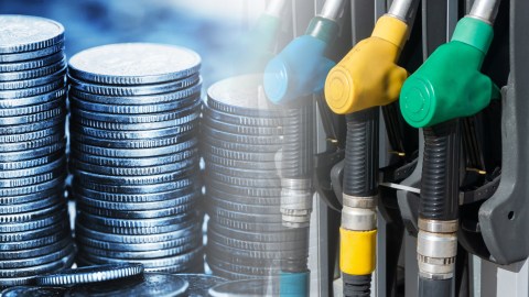 un auto necesita gasolina premium