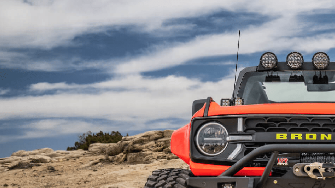 RTR Bronco Fun-Runner LT está hecha para desafiar cualquier terreno difícil.
