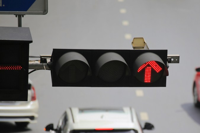 Las multas más comunes en EE.UU. que todo conductor debe evitar.