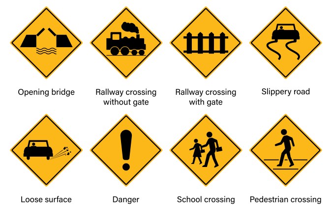 triangulo amarillo señal de transito