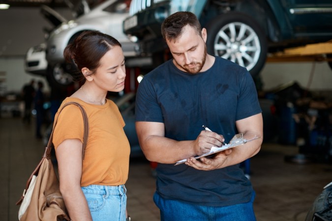 Cuánto cuesta una reparación en un taller mecánico