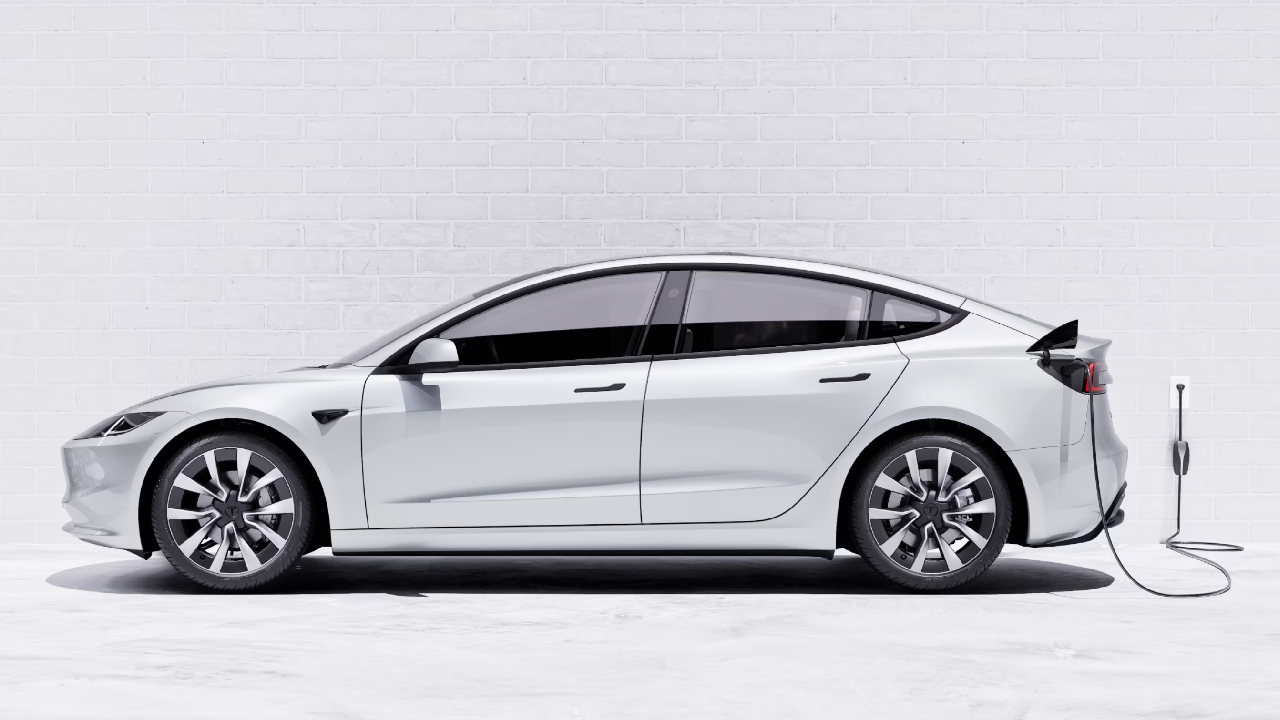Tesla planea lanzar su auto más económico en junio de 2025.