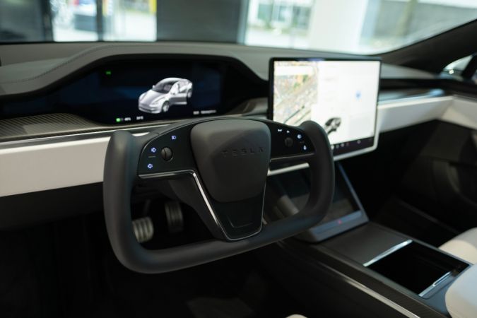 Qué es un volante tipo Yoke