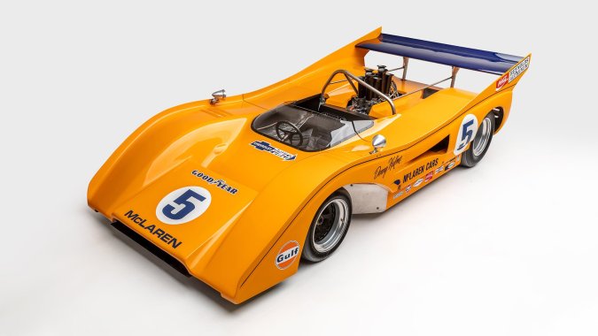 Autos icónicos de los 80 y 90 en el Petersen Museum