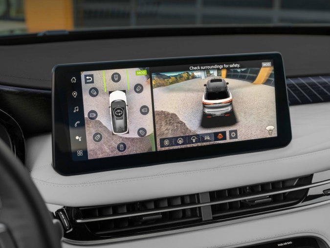 Infiniti QX60 usa nueva tecnología de conducción.