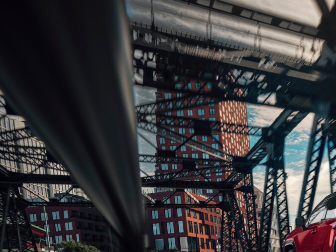 Toyota RAV4 2026 ofrece dos sistemas de propulsión HEV y PHEV.