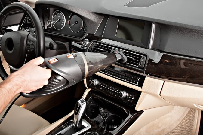 Mejores aspiradoras portátiles para auto en 2025