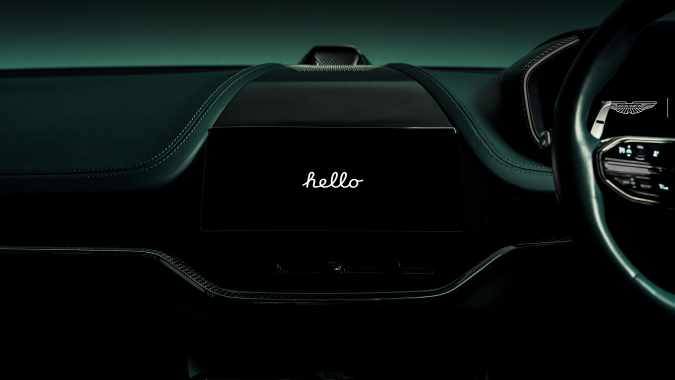 Interfaz de Apple CarPlay Ultra en Aston Martin