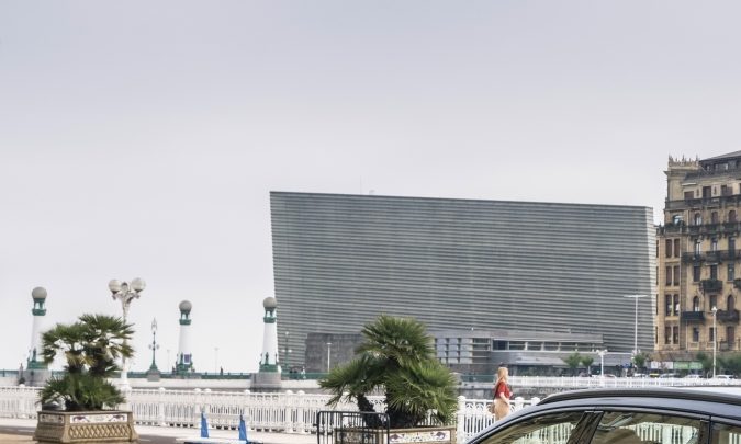 Audi Q6 e-tron con carga gratuita